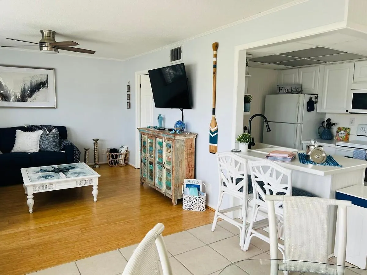 Nobles Nest Condo In Destin